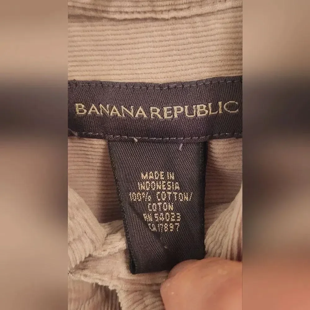 Banana Republic L Beige  Corduroy Pockets Lngslv Buttons up Men's Shirt